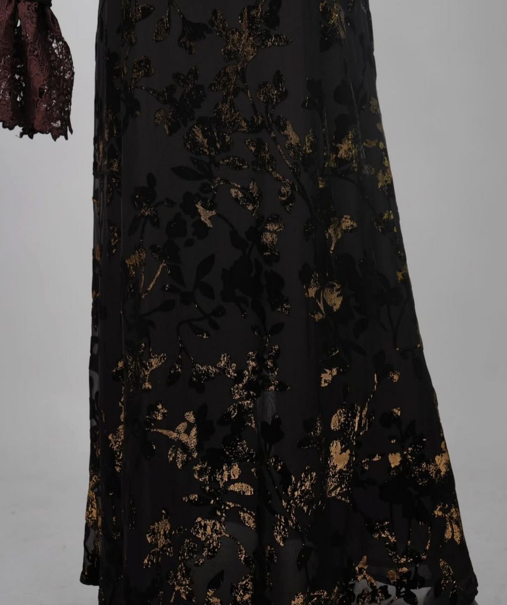 The "Midnight Gold" Abaya